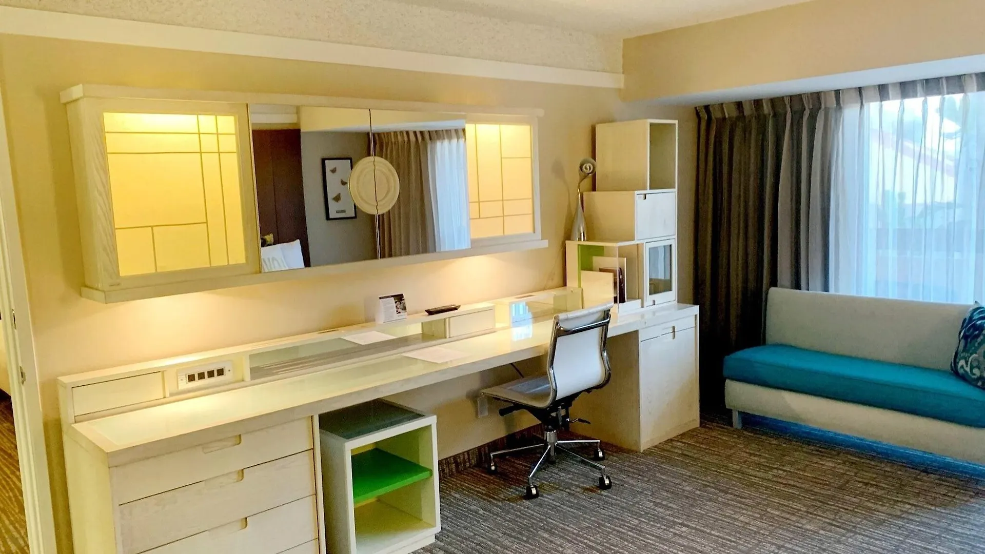 Atrium Hotel Orange County Irvine
